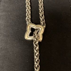 Exquisite David Yurman adjustable choker...HOT🔥!